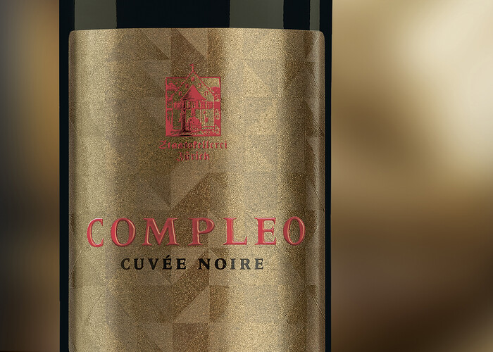 Etikettendesign Compleo