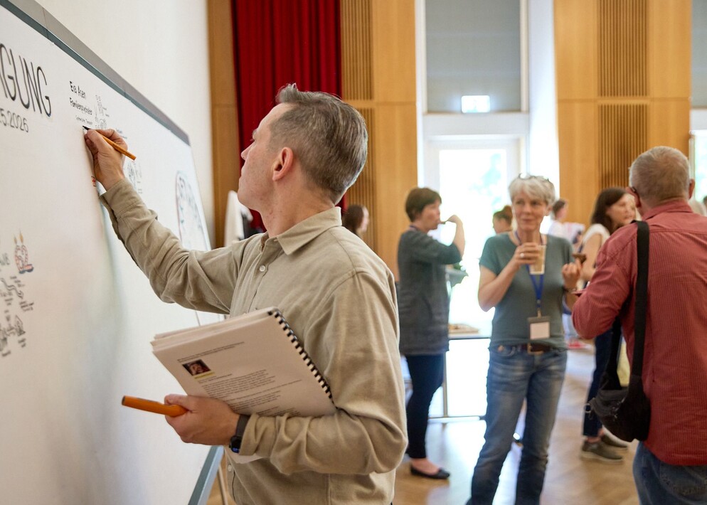 Graphic Recording IEF Kraftwerk Familie