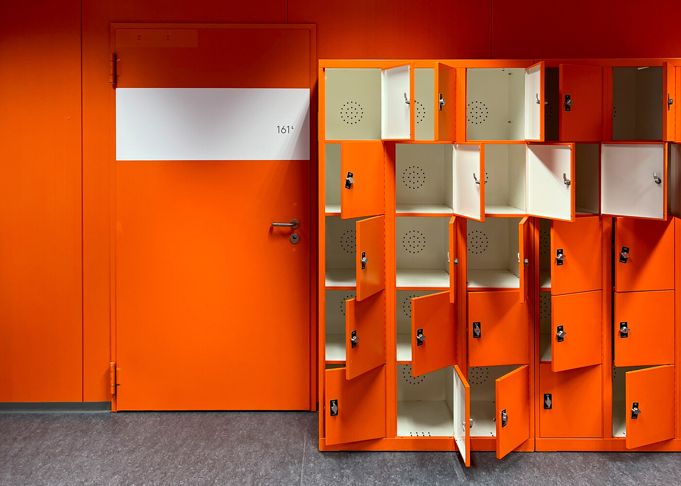 Signaletik Kantonsschule Uster